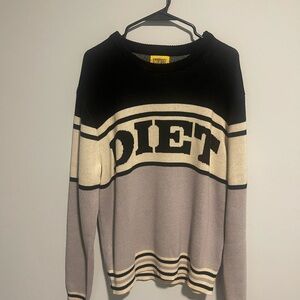 Crewneck Colorblock Sweater in Black, Cream & Gray
